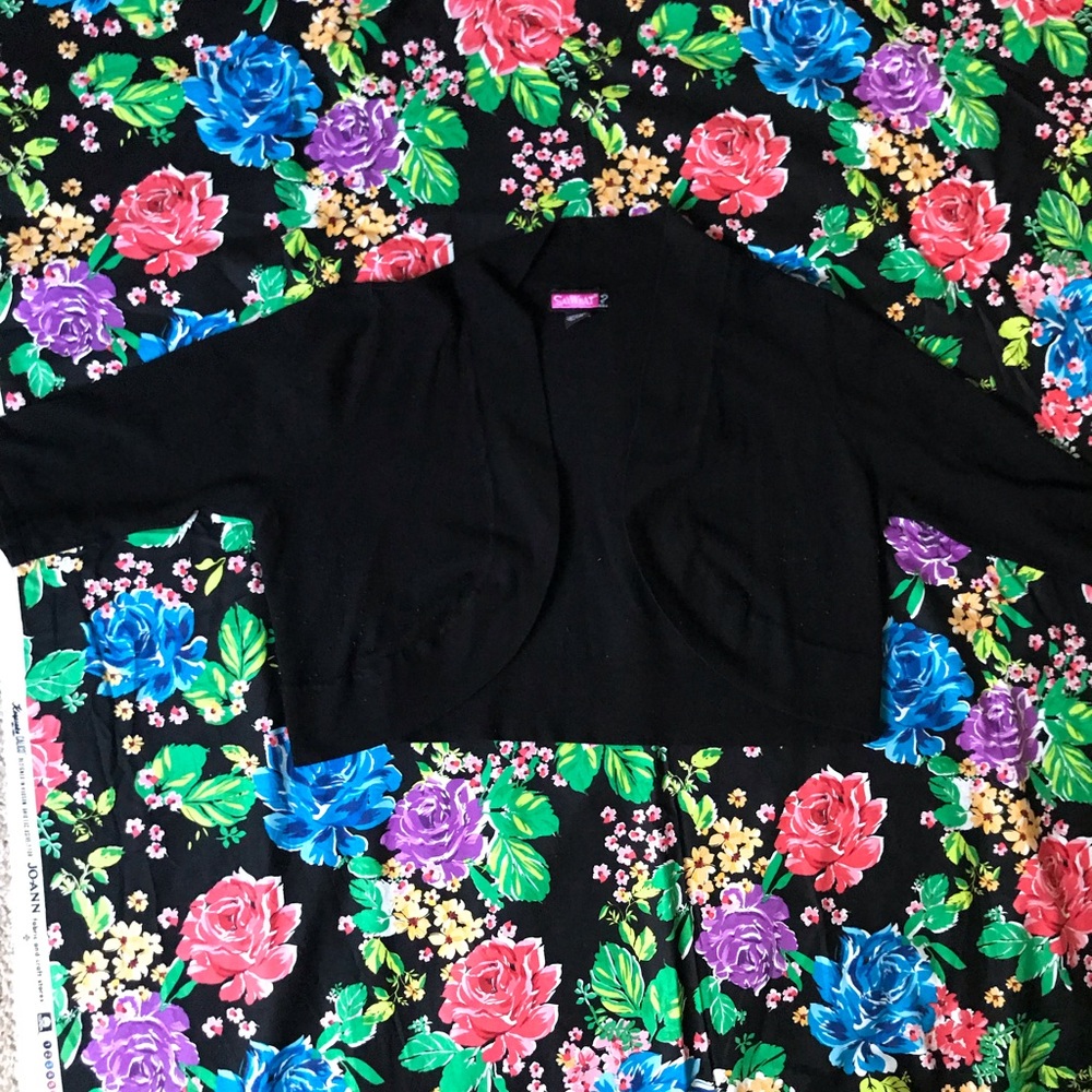Cropped cardigan